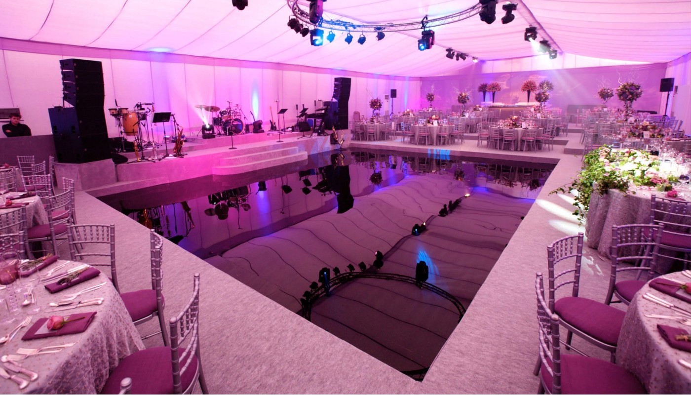 DANCE FLOOR