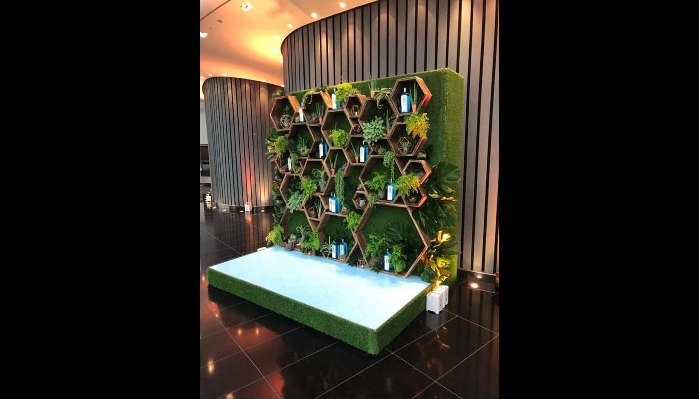 WALL PANELS - DIVIDERS - BACKDROPS